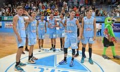 Foto de la galería: Liga Nacional de Básquet: OTC ganó y encendió la noche en la capital del monte