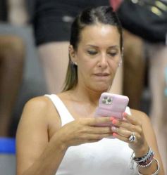 Foto de la galería: Liga Nacional de Básquet: OTC ganó y encendió la noche en la capital del monte