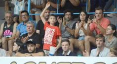 Foto de la galería: Liga Nacional de Básquet: OTC ganó y encendió la noche en la capital del monte