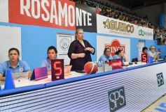 Foto de la galería: Liga Nacional de Básquet: OTC ganó y encendió la noche en la capital del monte