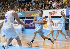 Foto de la galería: Liga Nacional de Básquet: OTC ganó y encendió la noche en la capital del monte