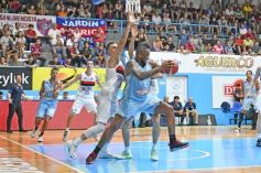 Foto de la galería: Liga Nacional de Básquet: OTC ganó y encendió la noche en la capital del monte