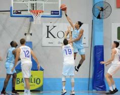 Foto de la galería: Liga Nacional de Básquet: OTC ganó y encendió la noche en la capital del monte