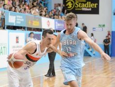 Foto de la galería: Liga Nacional de Básquet: OTC ganó y encendió la noche en la capital del monte