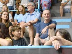 Foto de la galería: Liga Nacional de Básquet: OTC ganó y encendió la noche en la capital del monte