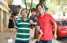 Foto de la galería: Las primeras de febrero: gente que viene y que va en el varieté de recorridas que dejó la ciudad capital