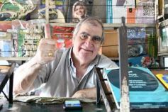 Foto de la galería: Las primeras de febrero: gente que viene y que va en el varieté de recorridas que dejó la ciudad capital