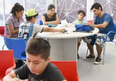 Foto de la galería: Robótica de Verano: los más chicos aprenden jugando en la Colonia del Polo Tic de Posadas