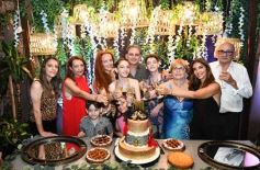 Foto de la galería: Los 15 años de Irina Martínez: brillo, fiesta y diversión en una noche soñada