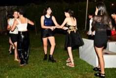 Foto de la galería: Los 15 años de Irina Martínez: brillo, fiesta y diversión en una noche soñada