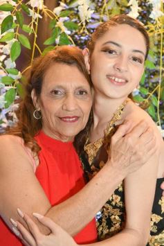 Foto de la galería: Los 15 años de Irina Martínez: brillo, fiesta y diversión en una noche soñada