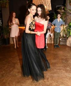 Foto de la galería: Los 15 años de Irina Martínez: brillo, fiesta y diversión en una noche soñada