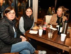 Foto de la galería: Con el aire campero de La Armonia, se realizó el 1er Remate Nocturno del año