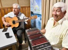 Foto de la galería: A Don Mario Campuzano: merecido homenaje de Radio Tupambaé al histórico conductor chamamecero