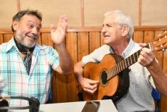 Foto de la galería: A Don Mario Campuzano: merecido homenaje de Radio Tupambaé al histórico conductor chamamecero