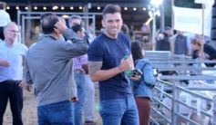 Foto de la galería: Con el aire campero de La Armonia, se realizó el 1er Remate Nocturno del año