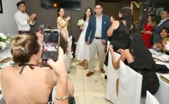 Foto de la galería: Promesa que se cumple: Valeria y Javier dieron el sí en Posadas