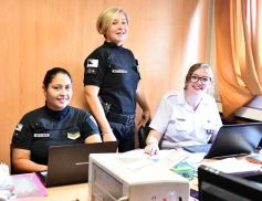 Foto de la galería: Protagonistas en el 8M: las mujeres también van al frente en la ciudad capital
