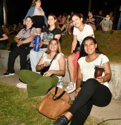 Foto de la galería: 8 de marzo: la sexóloga Cecilia Ce motivó el encuentro con una convocante charla en Posadas