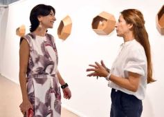 Foto de la galería: ADN edición 2023: junto a la seda, el arte y diseño de mujeres creadoras se exponen en el Centro de Arte de Posadas