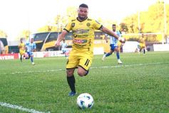 Sixto Fotografías. Deportes. Torneo Federal A - Federal A: con empate en casa, Crucero logró un arranque positivo para la temporada