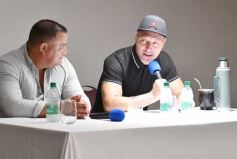 Foto de la galería: Partido homenaje: después de su retiro, el ex árbitro mundialista Néstor Pitana vuelve a la cancha en Posadas