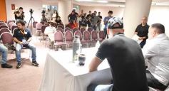 Foto de la galería: Partido homenaje: después de su retiro, el ex árbitro mundialista Néstor Pitana vuelve a la cancha en Posadas