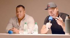 Foto de la galería: Partido homenaje: después de su retiro, el ex árbitro mundialista Néstor Pitana vuelve a la cancha en Posadas