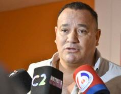 Foto de la galería: Partido homenaje: después de su retiro, el ex árbitro mundialista Néstor Pitana vuelve a la cancha en Posadas