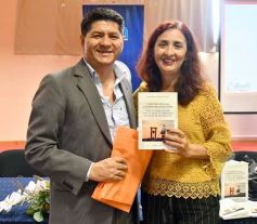 Foto de la galería: Crecer con los tiempos de la Justicia: el periodista y docente Sergio Benítez presentó su primer libro en Posadas