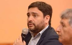 Foto de la galería: Crecer con los tiempos de la Justicia: el periodista y docente Sergio Benítez presentó su primer libro en Posadas