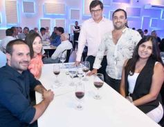 Foto de la galería: Aura Salón de Eventos: con todo para la fiesta, este moderno espacio social abrió sus puertas en Itaembé Guazú