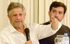 Sixto Fotografías. Sociedad. Campañas - Reforma sanitaria como tema pendiente:  el Dr. Adolfo Rubinstein disertó en Posadas