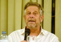 Foto de la galería: Reforma sanitaria como tema pendiente:  el Dr. Adolfo Rubinstein disertó en Posadas