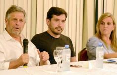 Foto de la galería: Reforma sanitaria como tema pendiente:  el Dr. Adolfo Rubinstein disertó en Posadas