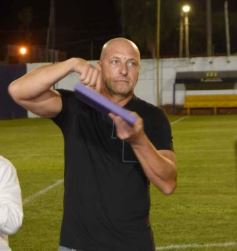 Foto de la galería: Junto a la gente y a pura fiesta, Néstor Pitana tuvo su homenaje despedida en Posadas