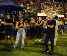 Foto de la galería:  Jugando, arbitrando y con un golazo de penal: Pitana se despidió y dejó todo en la cancha