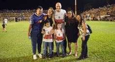 Foto de la galería:  Jugando, arbitrando y con un golazo de penal: Pitana se despidió y dejó todo en la cancha