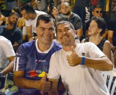Foto de la galería:  Jugando, arbitrando y con un golazo de penal: Pitana se despidió y dejó todo en la cancha