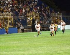 Foto de la galería:  Jugando, arbitrando y con un golazo de penal: Pitana se despidió y dejó todo en la cancha