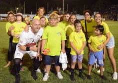 Foto de la galería:  Jugando, arbitrando y con un golazo de penal: Pitana se despidió y dejó todo en la cancha