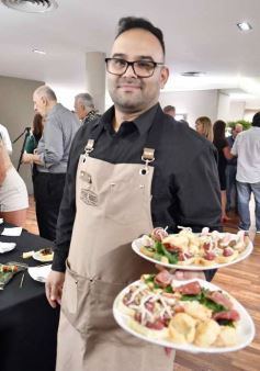 Foto de la galería: Sumando un nuevo punto para el encuentro y disfrute en la ciudad, abrió el Terre Rouge del Hotel Bagú Urbano