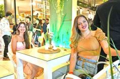 Foto de la galería: Sumando un nuevo punto para el encuentro y disfrute en la ciudad, abrió el Terre Rouge del Hotel Bagú Urbano