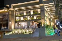 Foto de la galería: Sumando un nuevo punto para el encuentro y disfrute en la ciudad, abrió el Terre Rouge del Hotel Bagú Urbano