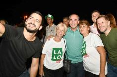 Sixto Fotografías. Sociedad. Campañas - Lalo Stelatto acercó sus propuestas a vecinos en recorridas por los barrios posadeños