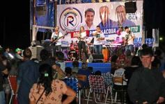 Foto de la galería: Lalo Stelatto acercó sus propuestas a vecinos en recorridas por los barrios posadeños