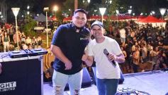 Foto de la galería: Junto al público colmado y sus grandes éxitos, Coti cerró una noche a puro show en Posadas