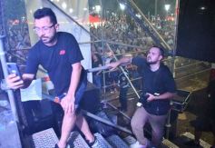 Foto de la galería: Junto al público colmado y sus grandes éxitos, Coti cerró una noche a puro show en Posadas