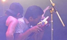 Foto de la galería: Junto al público colmado y sus grandes éxitos, Coti cerró una noche a puro show en Posadas