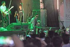 Foto de la galería: Junto al público colmado y sus grandes éxitos, Coti cerró una noche a puro show en Posadas